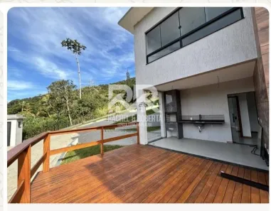 Casa de Condomínio com 3 Quartos à venda, 145m² no Golfe, Teresópolis