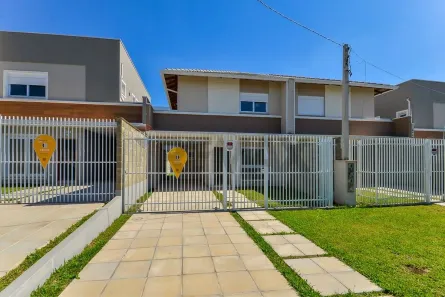 Sobrado com 3 Quartos à venda, 121m² no Xaxim, Curitiba