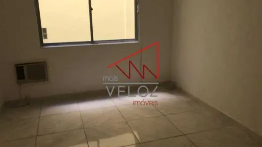 Kitnet à venda, 24m² no Catete, Rio de Janeiro