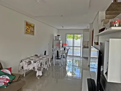 Casa com 3 Quartos à venda, 102m² no Mário Quintana, Porto Alegre