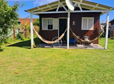 Casa com 2 Quartos à venda, 100m² no Praia Do Magisterio, Balneário Pinhal