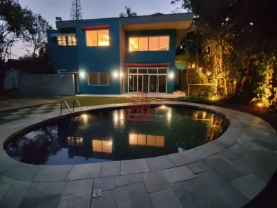 Casa com 6 Quartos à venda, 550m² no Jardim Marilu, Carapicuíba