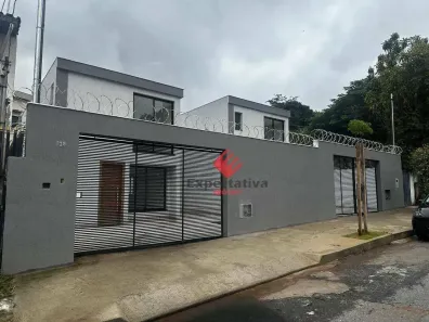 Casa com 3 Quartos à venda, 120m² no Santa Cruz, Belo Horizonte