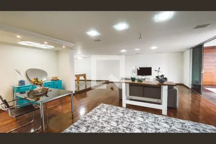 Casa com 5 Quartos à venda, 500m² no Jardim das Laranjeiras, São Paulo