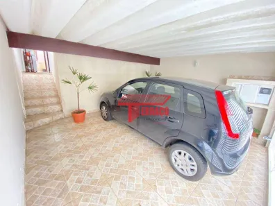 Casa com 2 Quartos à venda, 106m² no Vila Lutécia, Santo André