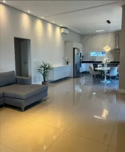 Casa com 3 Quartos à venda, 200m² no Vila Nova, Porto Alegre