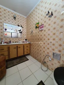 Casa com 3 Quartos à venda, 212m² no Parque São Quirino, Campinas