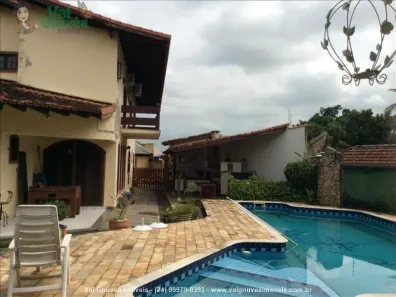 Casa com 5 Quartos à venda, 548m² no Jardim Brasília, Resende
