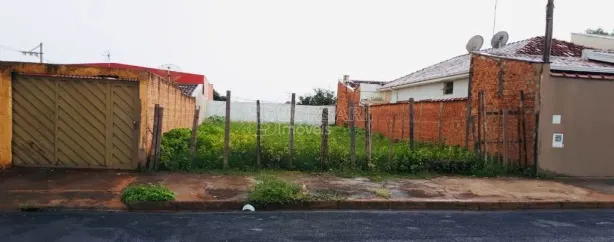Lote/Terreno à venda, 250m² no Jardim Roberto Selmi Dei, Araraquara