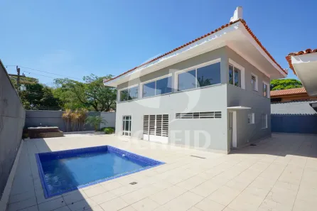 Casa com 4 Quartos à venda, 357m² no Interlagos, São Paulo