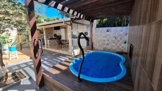 Casa com 3 Quartos à venda, 250m² no Setor Serrinha, Caldas Novas