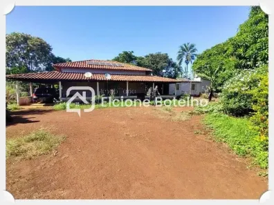 Fazenda/Sítio com 3 Quartos à venda, 95m² no Área Rural de Uberlândia, Uberlândia