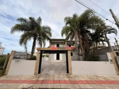 Casa com 3 Quartos à venda, 285m² no Cidade Alta, Araranguá