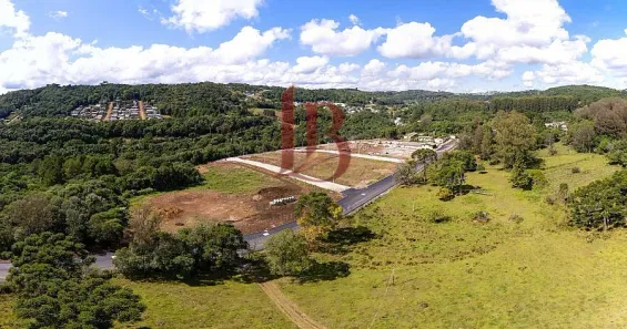 Lote/Terreno à venda, 382m² no Jardim Iracema, Caxias do Sul