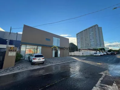 Prédio Comercial para alugar, 200m² no Fátima, Teresina