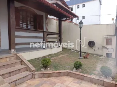 Casa com 4 Quartos à venda, 280m² no Camargos, Belo Horizonte