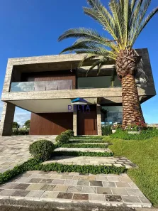 Casa de Condomínio com 5 Quartos à venda, 580m² no Torres, Torres