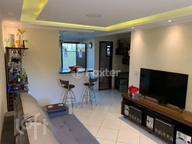 Sobrado com 3 Quartos à venda, 125m² no Cavalhada, Porto Alegre