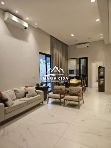 Casa com 3 Quartos à venda, 234m² no Ribeirão do Lipa, Cuiabá