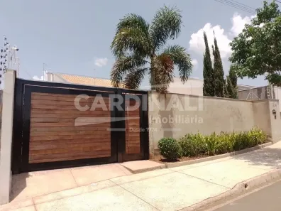 Casa com 2 Quartos à venda, 165m² no Jardim Aclimação, Araraquara