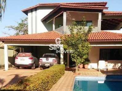Sobrado com 4 Quartos à venda, 450m² no Plano Diretor Norte, Palmas