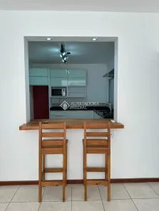 Apartamento com 3 Quartos para alugar, 94m² no Córrego Grande, Florianópolis