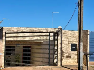 Casa com 3 Quartos à venda, 100m² no Califórnia, Londrina