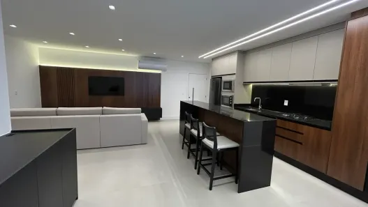 Apartamento com 3 Quartos para alugar, 130m² no Castelo Branco, Itapema