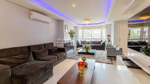 Casa com 3 Quartos à venda, 362m² no Chácara das Pedras, Porto Alegre