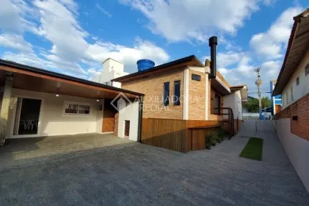 Casa com 7 Quartos à venda, 481m² no Centro, Garopaba