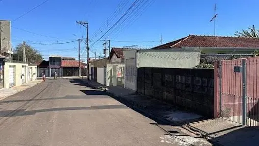 Lote/Terreno à venda, 260m² no Vila Brasília, São Carlos