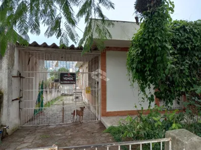 Casa com 6 Quartos à venda, 220m² no Nonoai, Porto Alegre