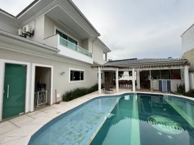 Casa de Condomínio com 5 Quartos à venda, 486m² no Campo Grande, Rio de Janeiro