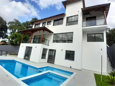 Casa de Condomínio com 3 Quartos à venda, 299m² no Caraguatá, Mairiporã