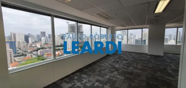 Sala Comercial para alugar, 218m² no Pinheiros, São Paulo