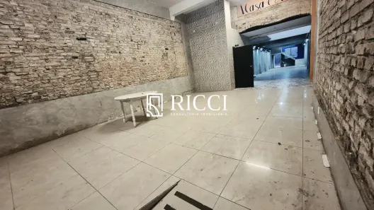 Ponto Comercial para alugar, 232m² no Centro, Santos