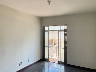 Apartamento com 2 Quartos para alugar, 65m² no Irajá, Rio de Janeiro