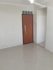 Apartamento com 2 Quartos para alugar, 42m² no Senador Camará, Rio de Janeiro