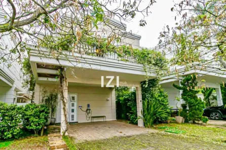 Casa de Condomínio com 3 Quartos para alugar, 221m² no Santo Amaro, São Paulo