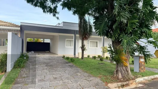 Casa de Condomínio com 3 Quartos para alugar, 424m² no Marambaia, Vinhedo