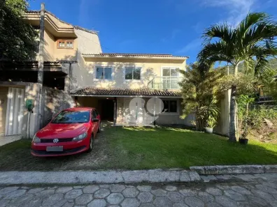 Casa de Condomínio com 4 Quartos à venda, 300m² no Pedra de Guaratiba, Rio de Janeiro