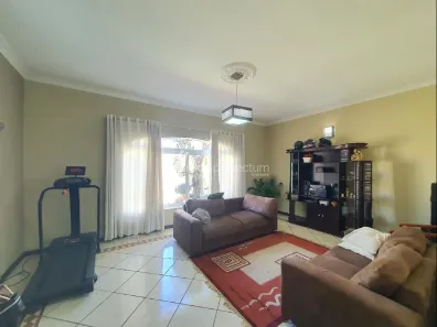 Sobrado com 5 Quartos à venda, 300m² no Parque Taquaral, Campinas