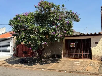Casa com 3 Quartos à venda, 80m² no Parque Atheneu, Goiânia