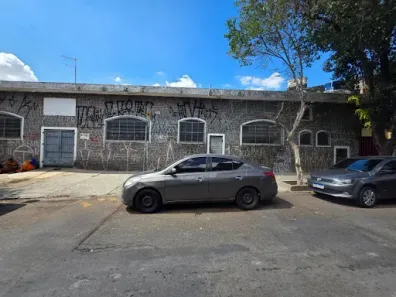 Galpão/Depósito/Armazém à venda, 180m² no Cidade Líder, São Paulo