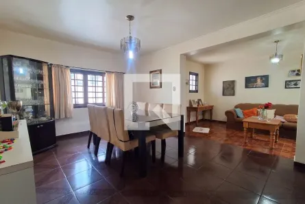 Casa com 3 Quartos à venda, 217m² no Rudge Ramos, São Bernardo do Campo