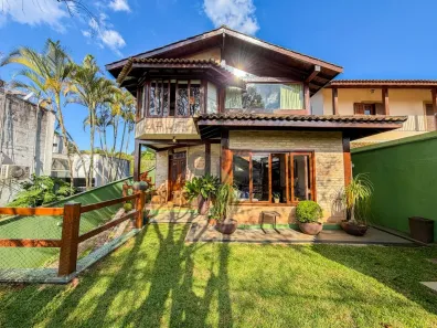 Casa de Condomínio com 3 Quartos à venda, 184m² no Vila Diva, Carapicuíba