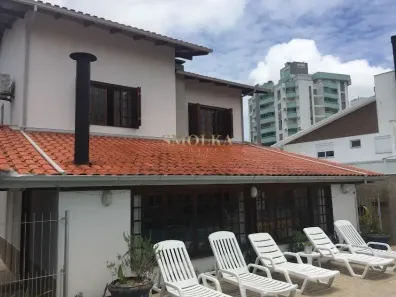 Casa com 4 Quartos à venda, 351m² no Itacorubi, Florianópolis