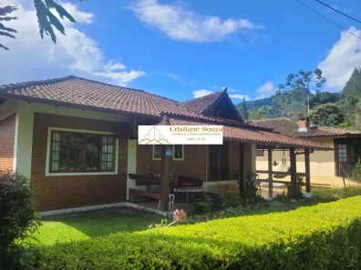 Casa de Condomínio com 4 Quartos à venda, 180m² no Vargem Grande, Teresópolis