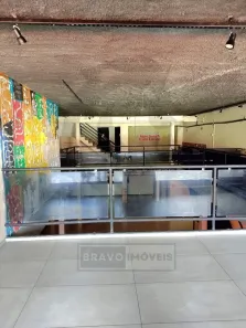 Prédio Comercial para alugar, 1000m² no Conceição, Diadema