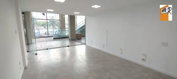 Ponto Comercial para alugar, 28m² no Barra da Tijuca, Rio de Janeiro
